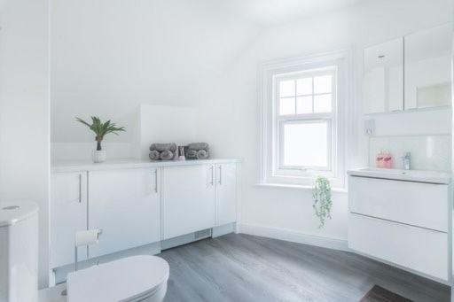 Coast View Luxury Apartment Lyme Regis Zewnętrze zdjęcie